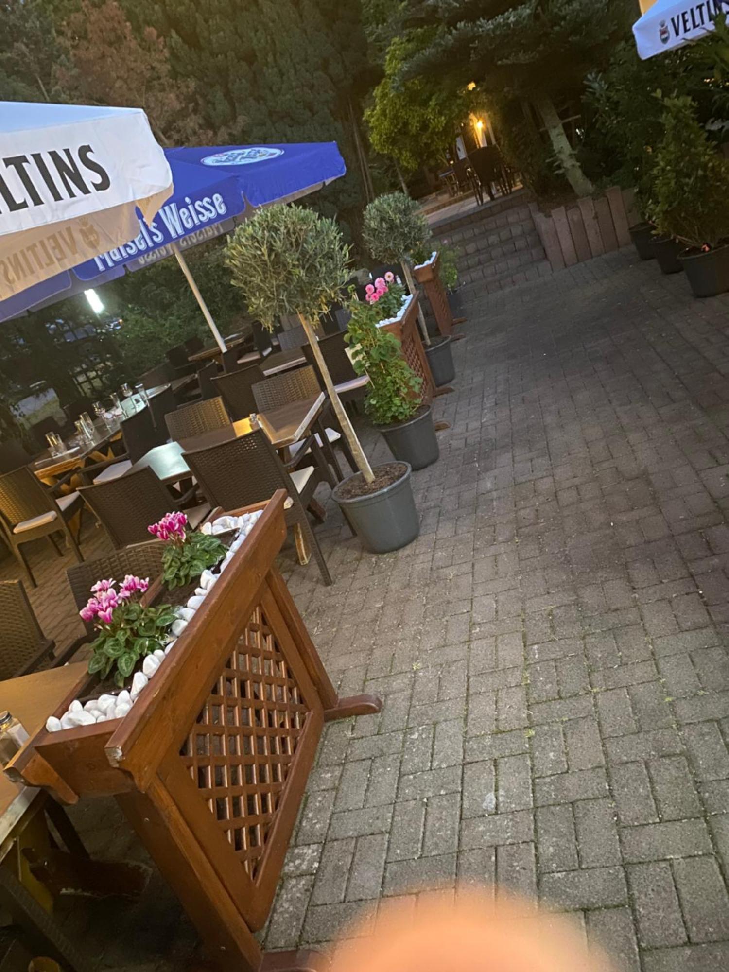 Motel Zur Festwiese Gierstadt Bagian luar foto