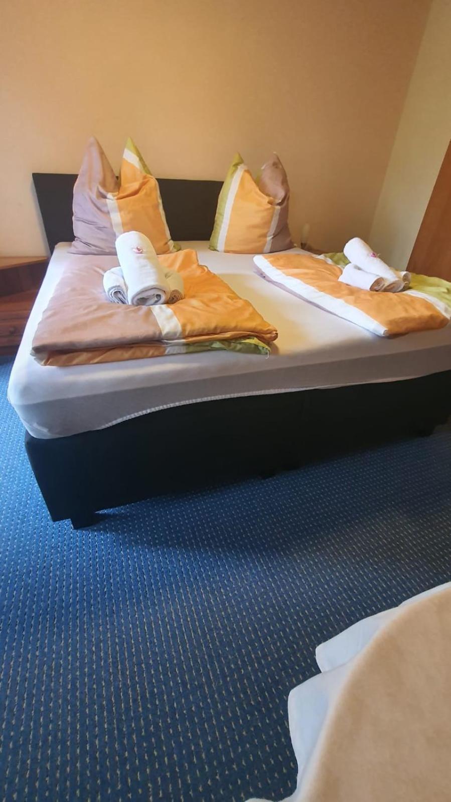 Motel Zur Festwiese Gierstadt Bagian luar foto