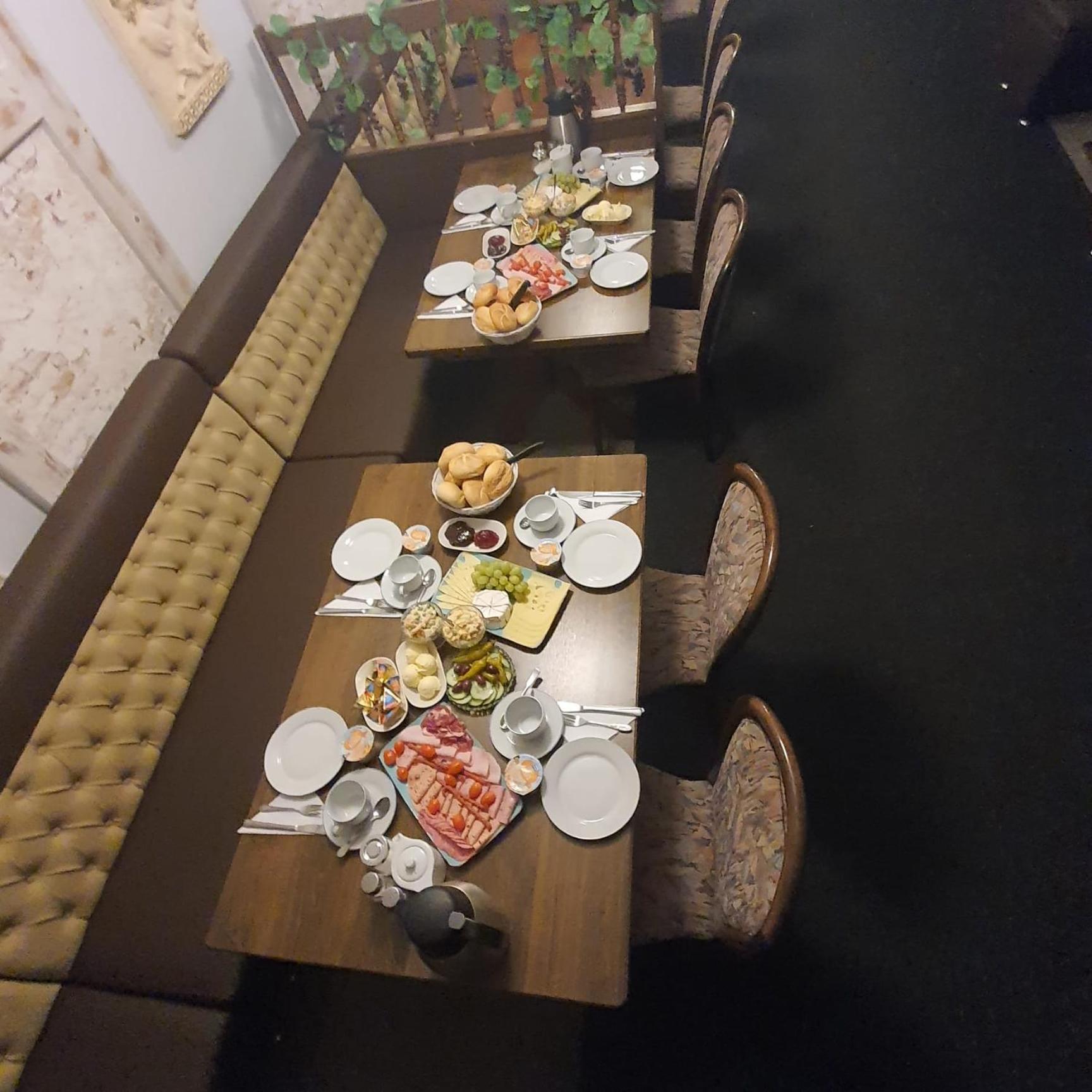 Motel Zur Festwiese Gierstadt Bagian luar foto