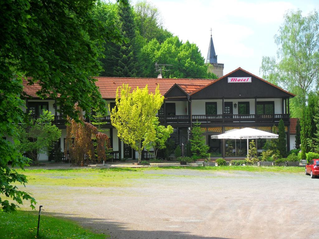Motel Zur Festwiese Gierstadt Bagian luar foto